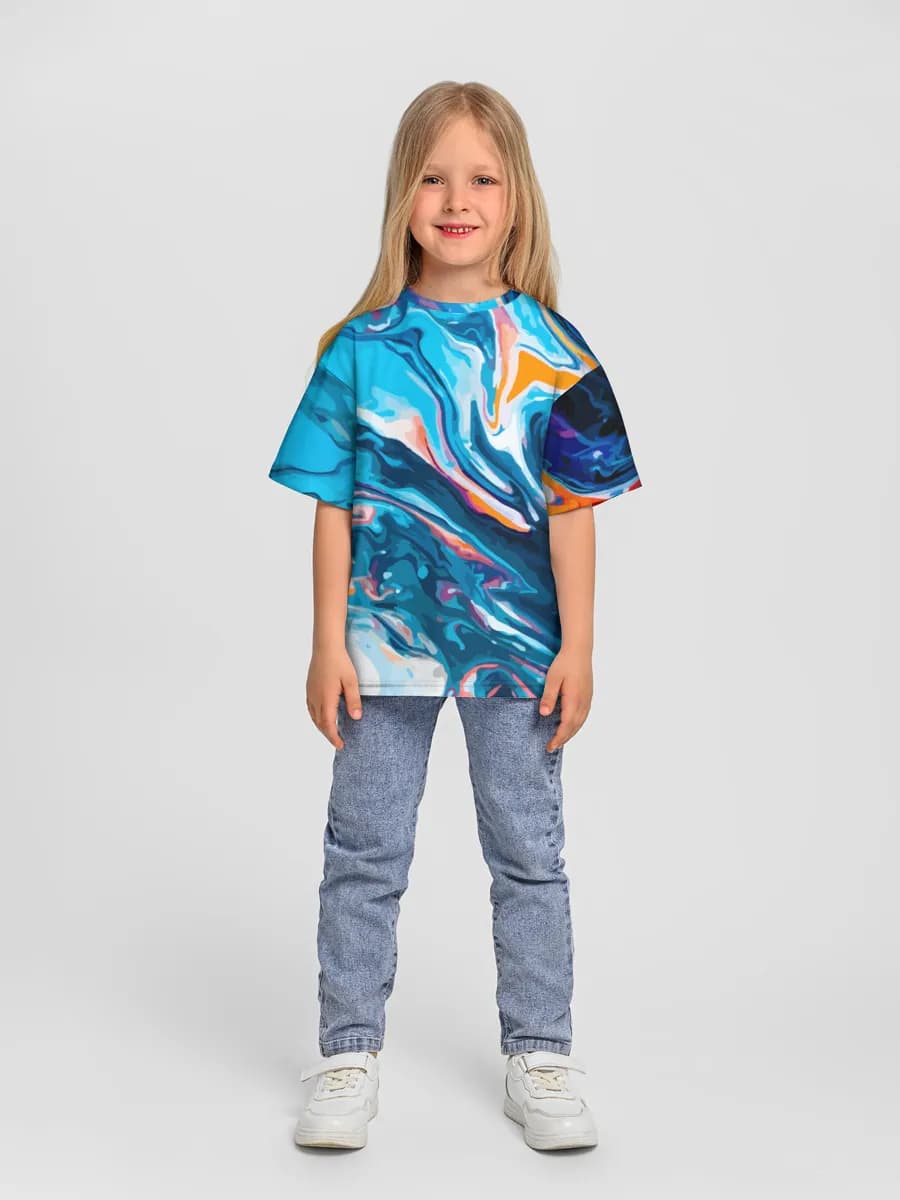 Children's T-shirt. Oversized