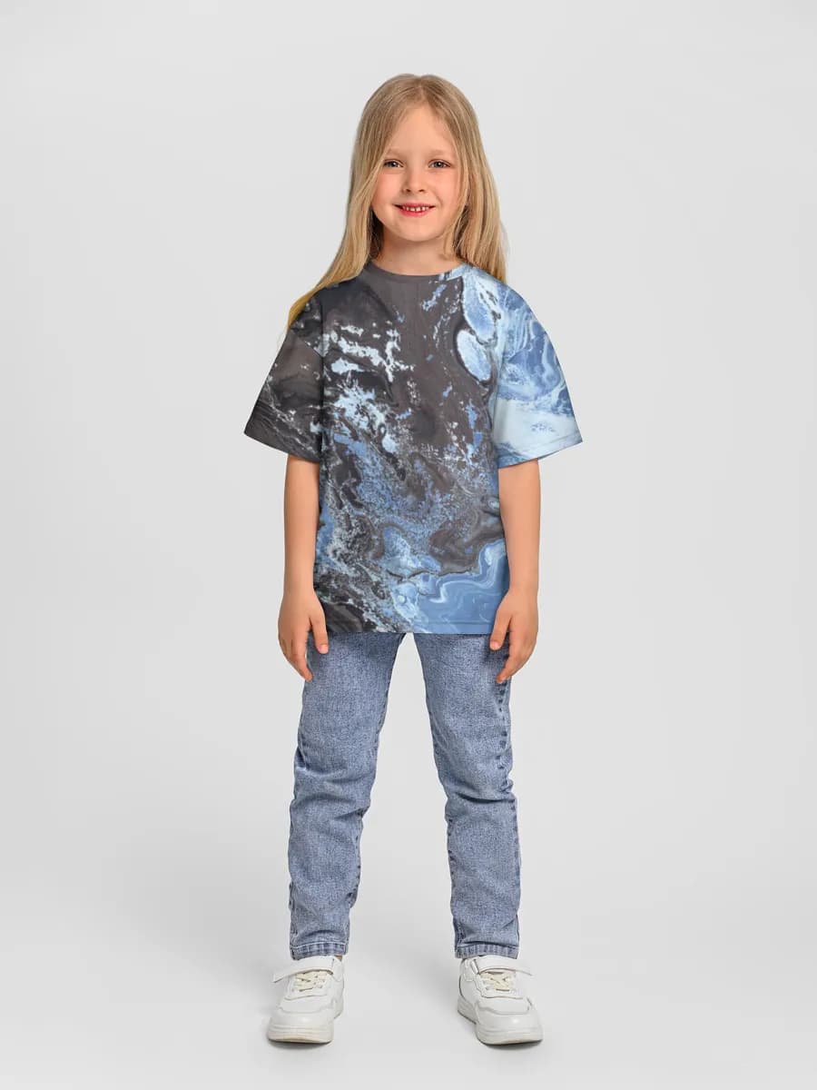 Children's T-shirt. Oversized