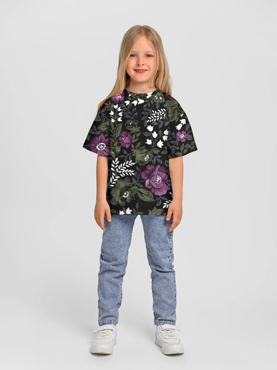 Children's T-shirt. Oversized
