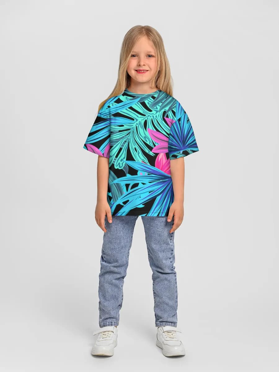 Children's T-shirt. Oversized