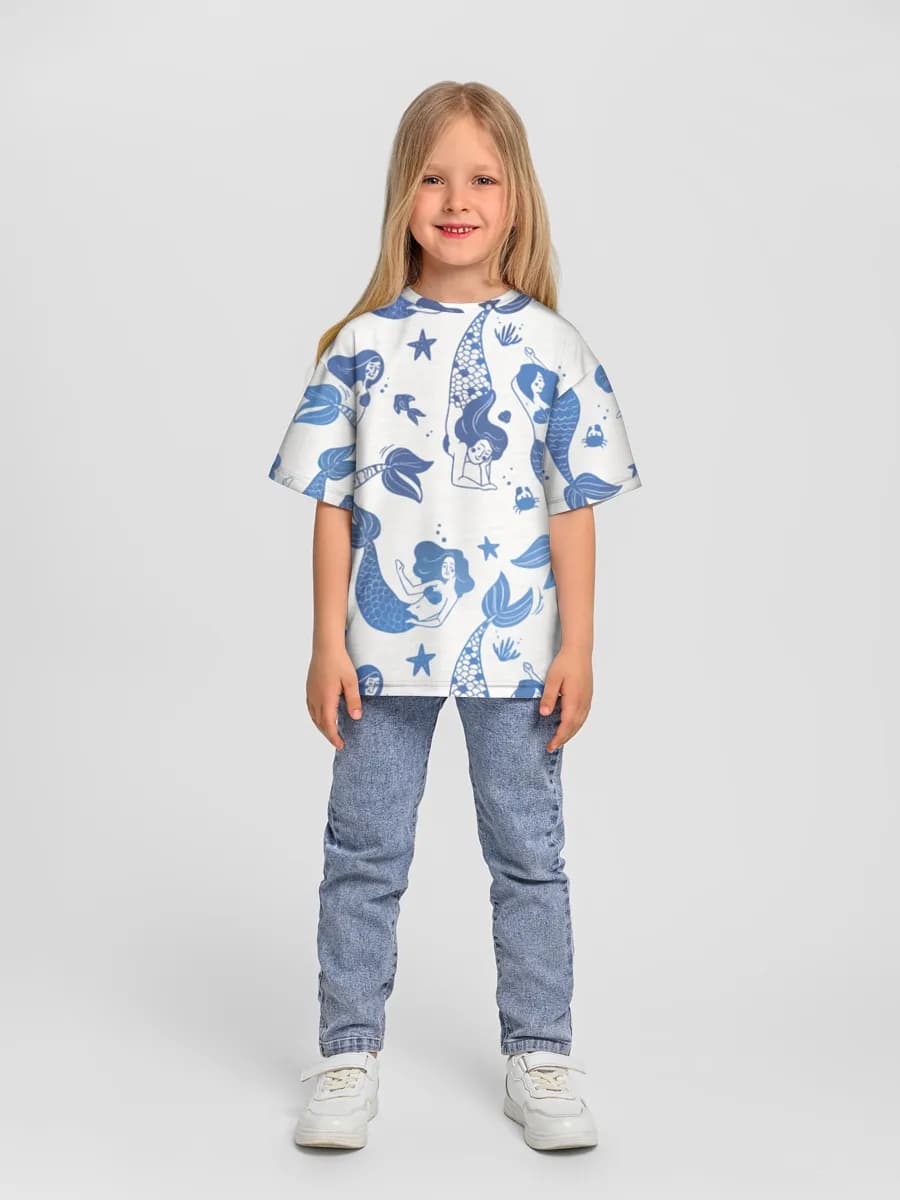 Children's T-shirt. Oversized