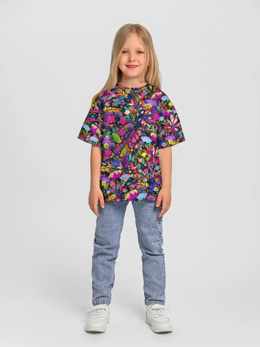 Children's T-shirt. Oversized