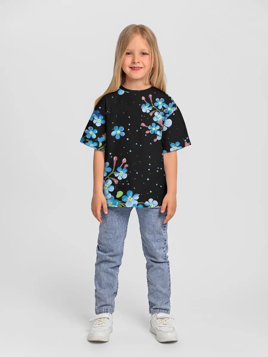 Children's T-shirt. Oversized