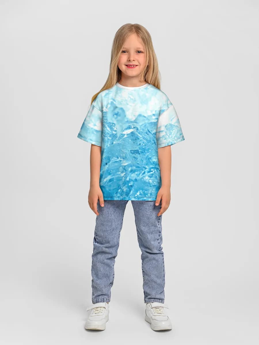 Children's T-shirt. Oversized