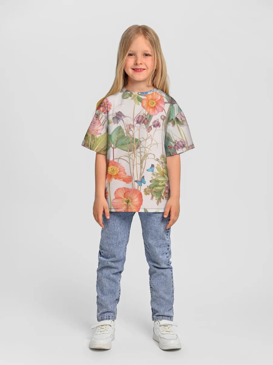 Children's T-shirt. Oversized