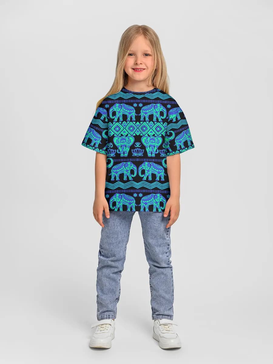 Children's T-shirt. Oversized