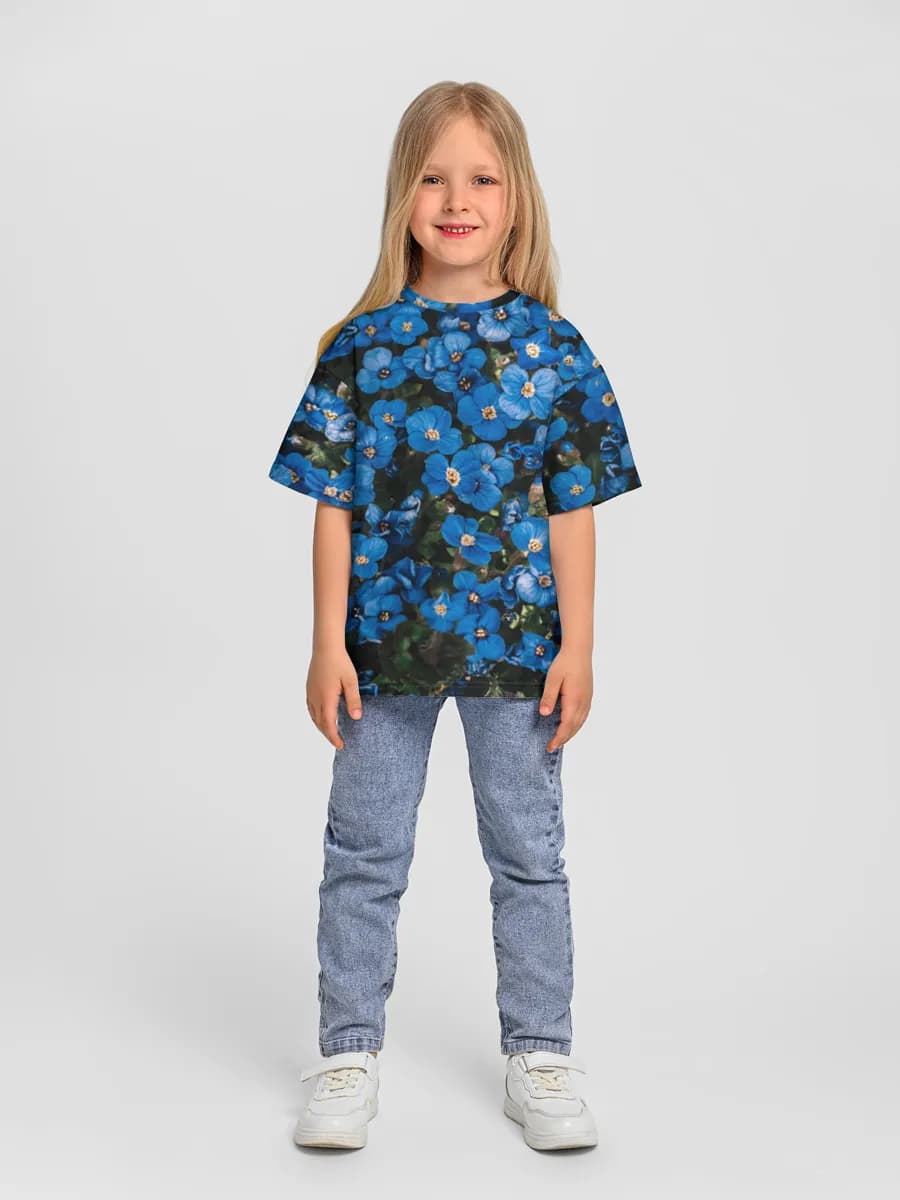 Children's T-shirt. Oversized