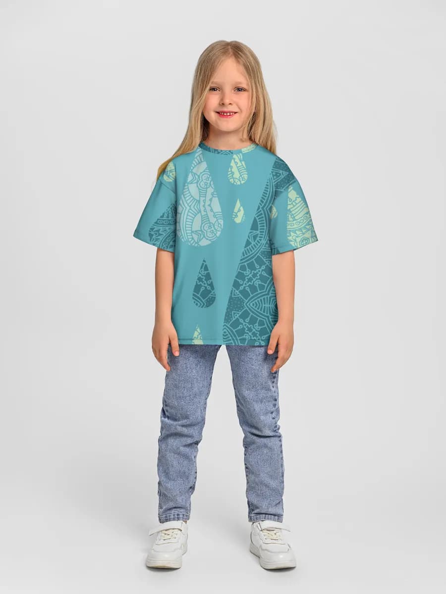 Children's T-shirt. Oversized