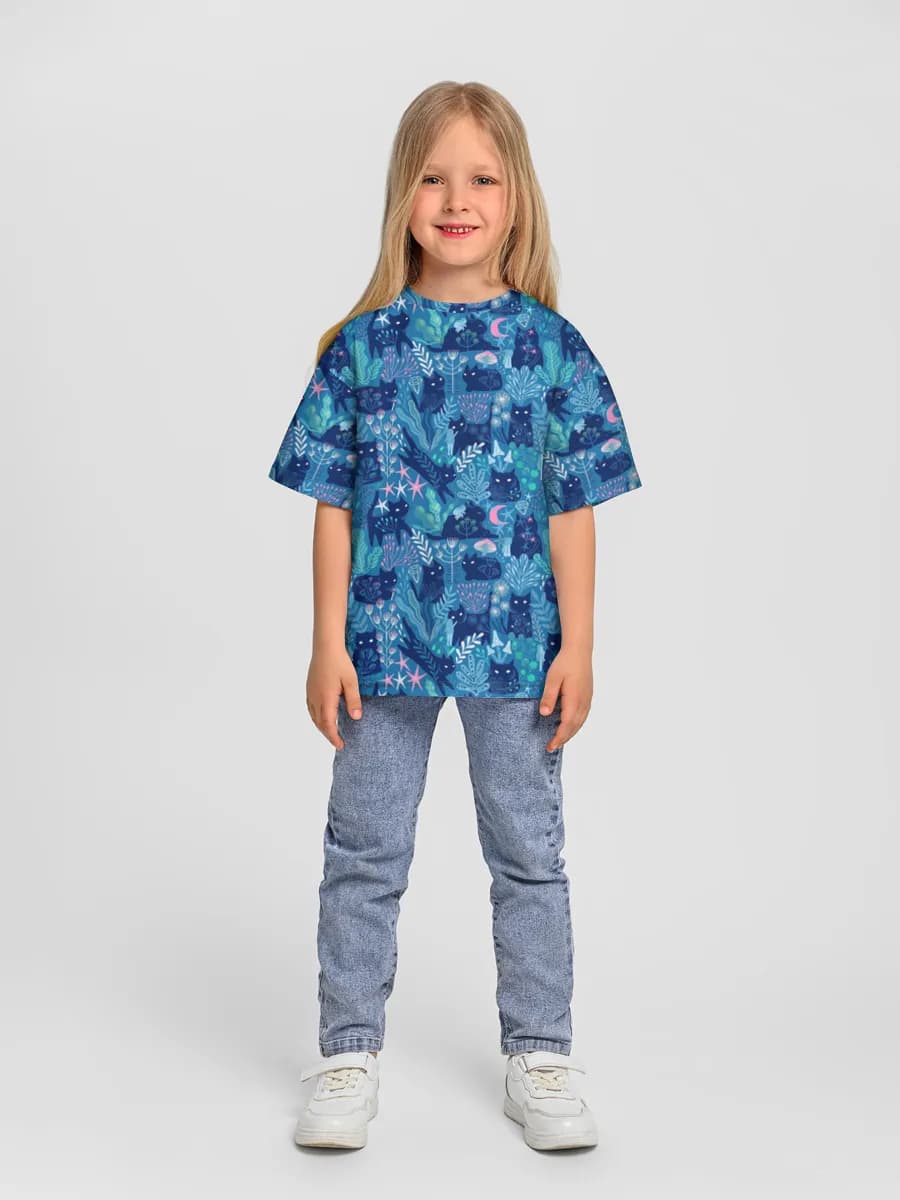 Children's T-shirt. Oversized