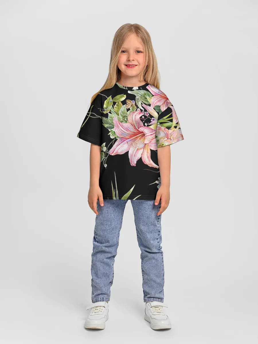 Children's T-shirt. Oversized