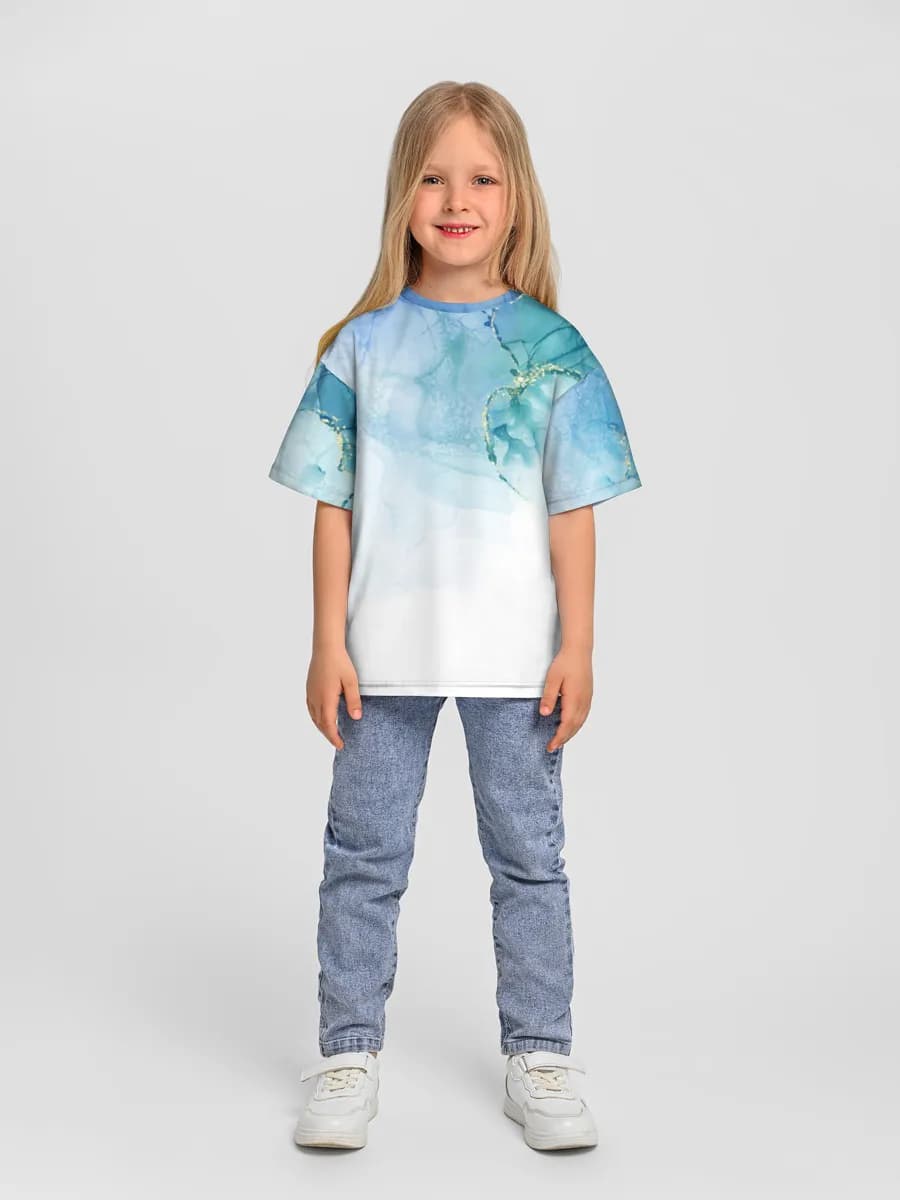 Children's T-shirt. Oversized