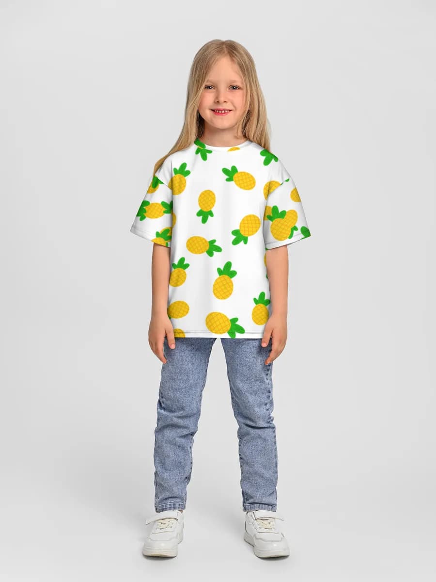 Children's T-shirt. Oversized