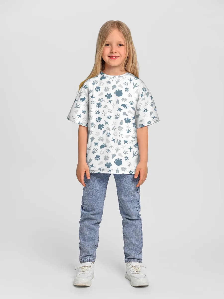 Children's T-shirt. Oversized