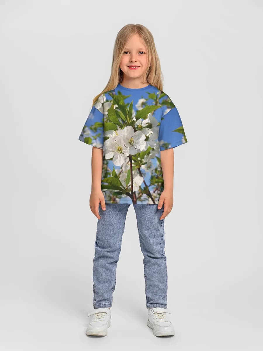 Children's T-shirt. Oversized