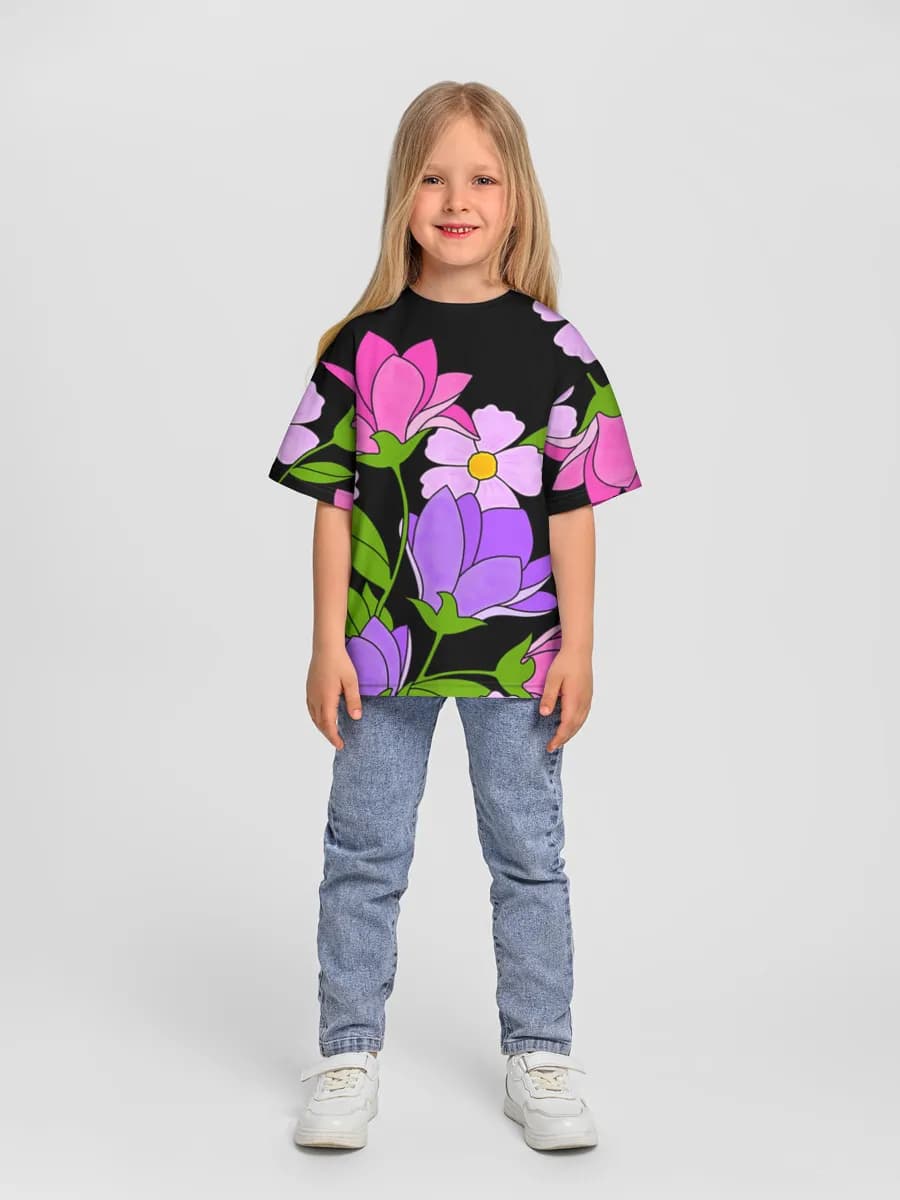Children's T-shirt. Oversized