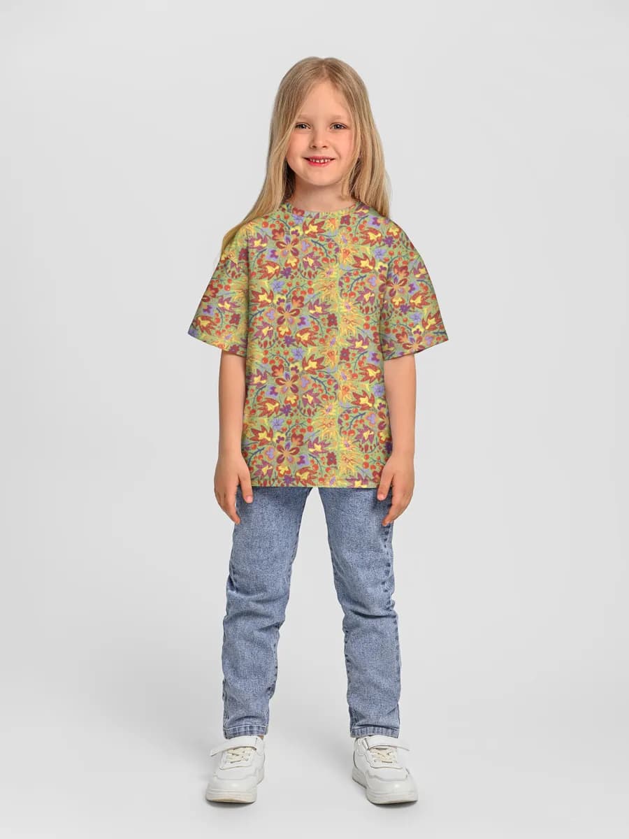 Children's T-shirt. Oversized