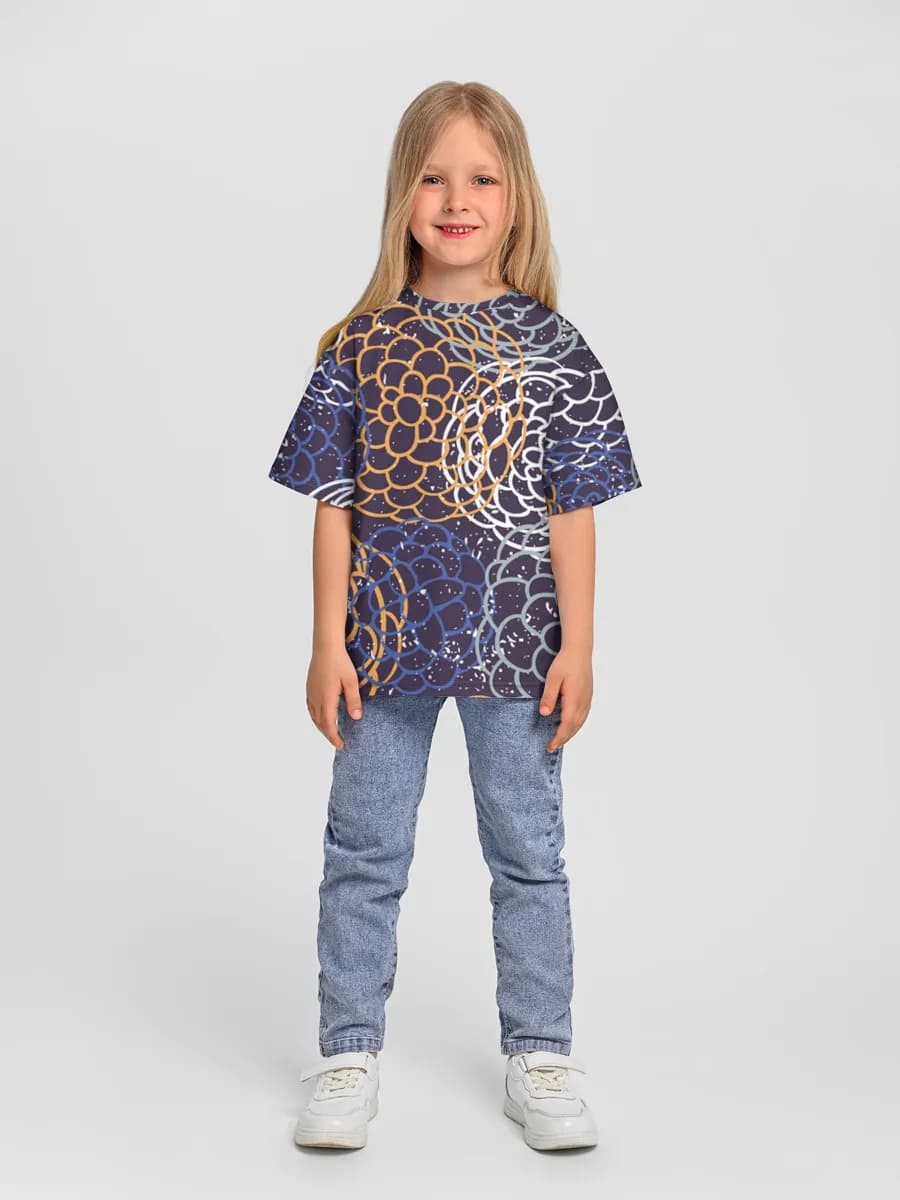 Children's T-shirt. Oversized