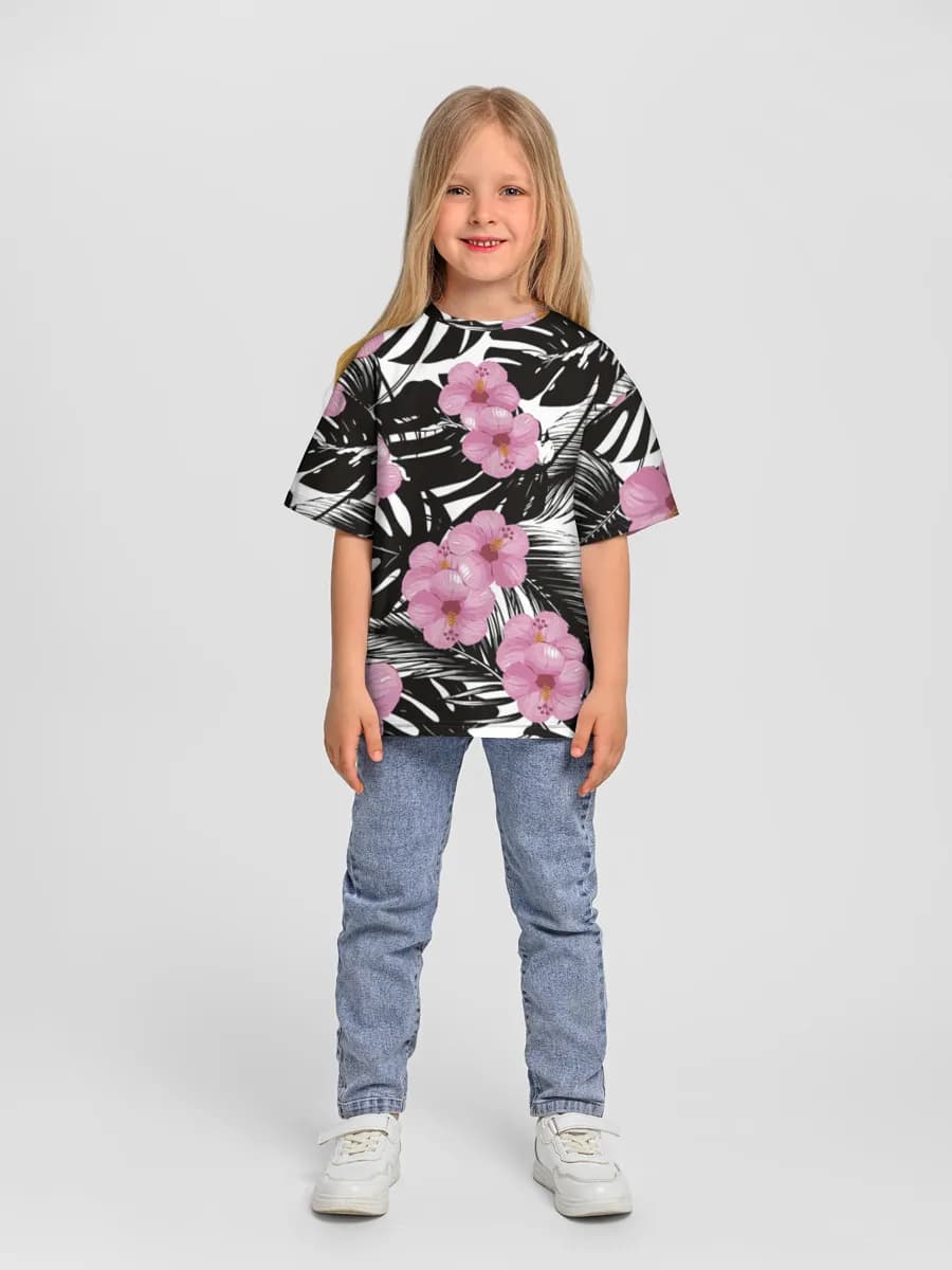 Children's T-shirt. Oversized