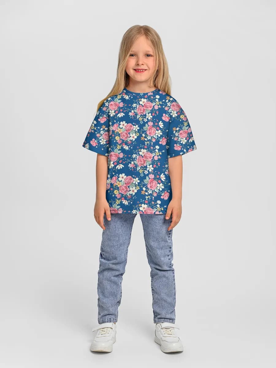 Children's T-shirt. Oversized