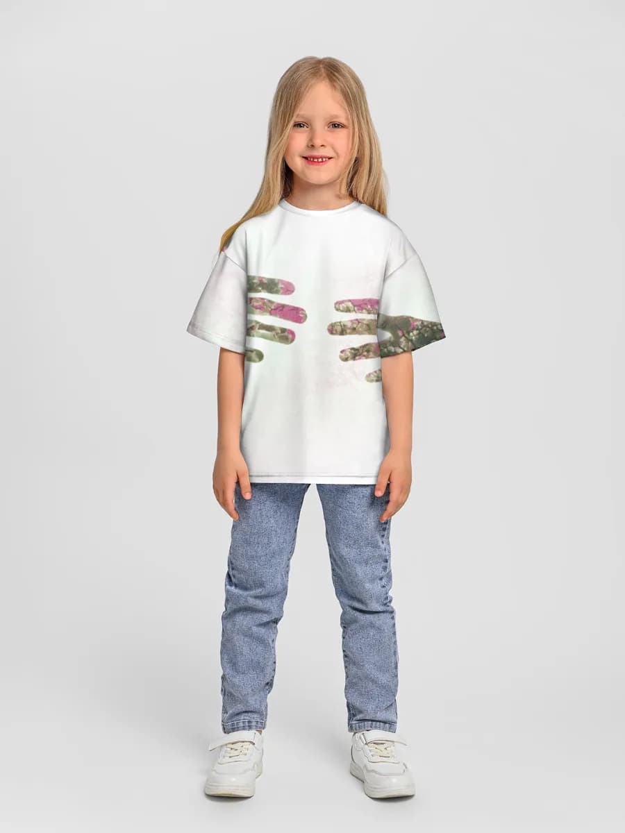 Children's T-shirt. Oversized