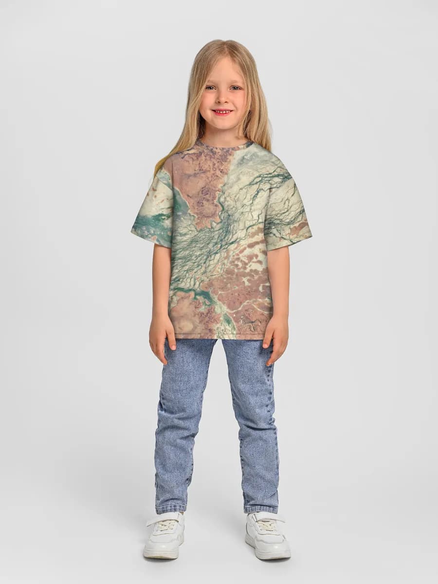 Children's T-shirt. Oversized