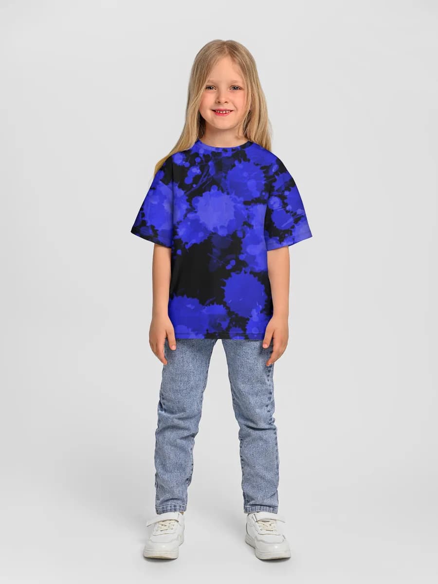 Children's T-shirt. Oversized