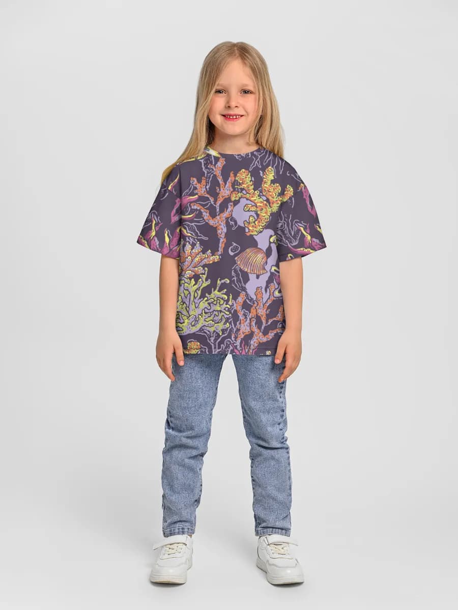 Children's T-shirt. Oversized