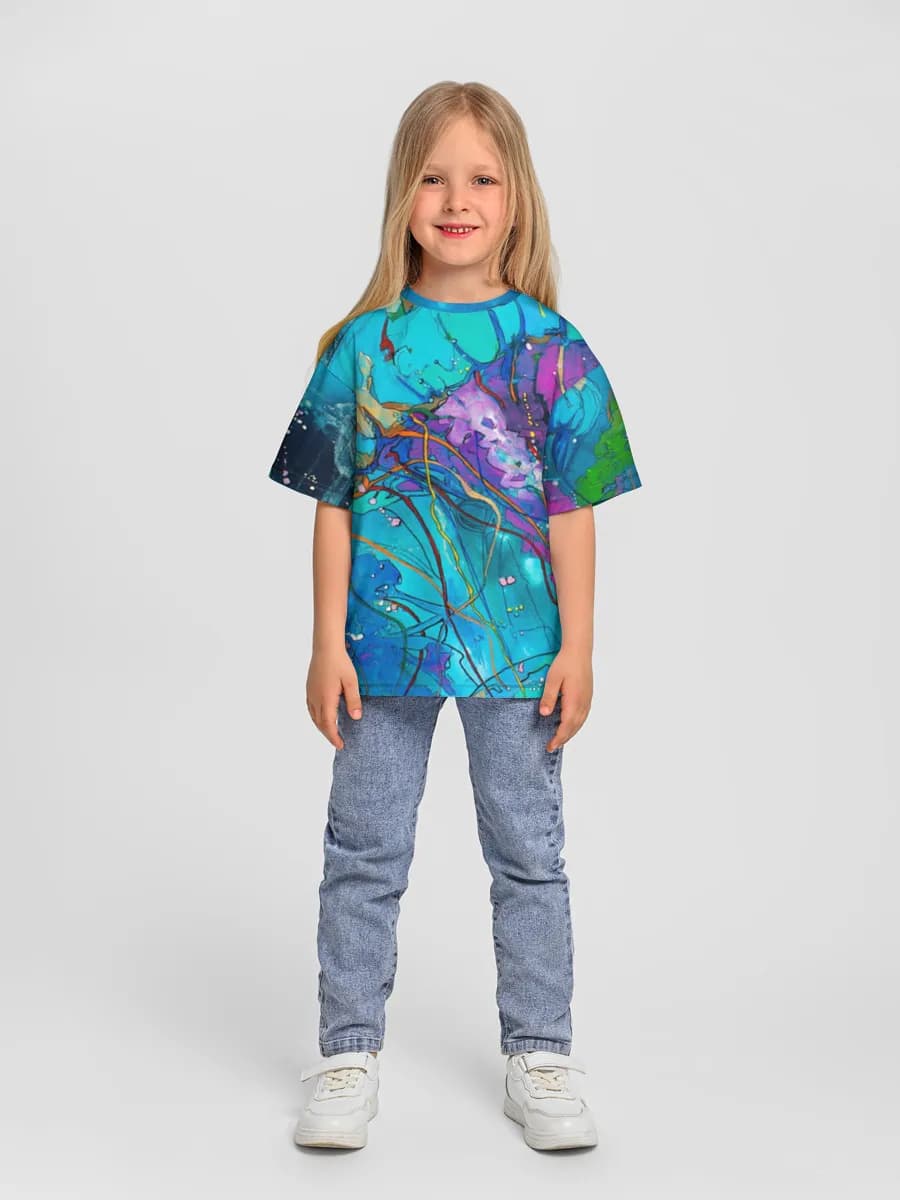 Children's T-shirt. Oversized