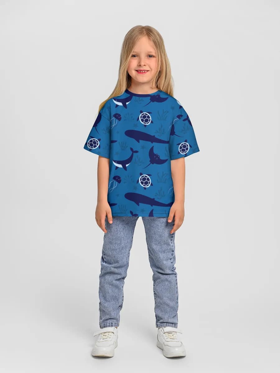 Children's T-shirt. Oversized