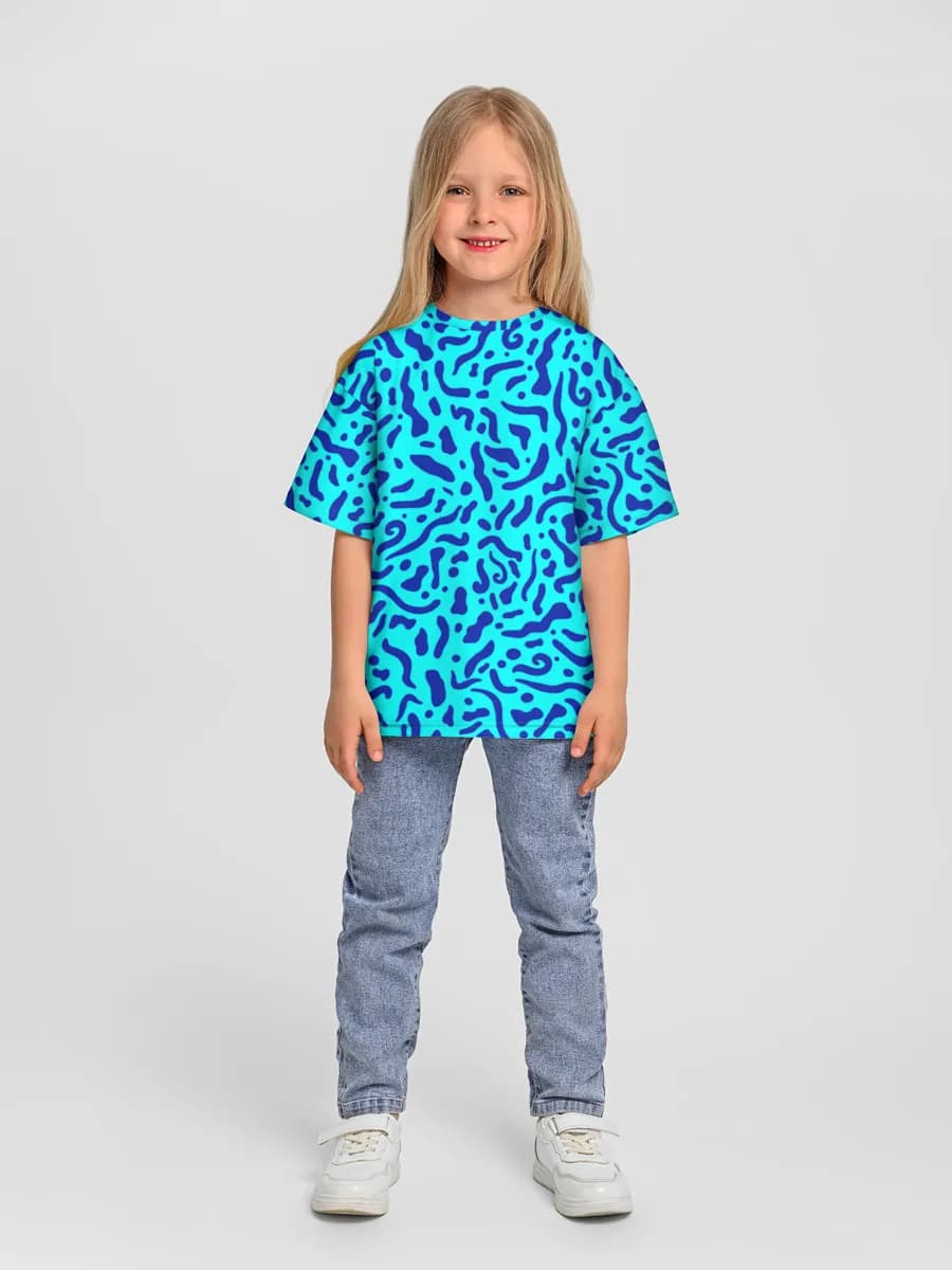 Children's T-shirt. Oversized