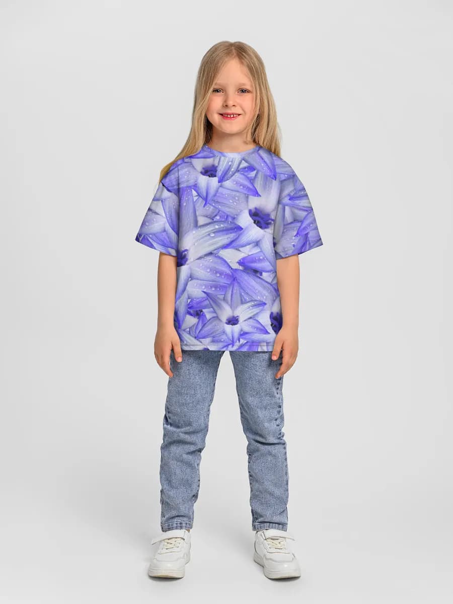Children's T-shirt. Oversized