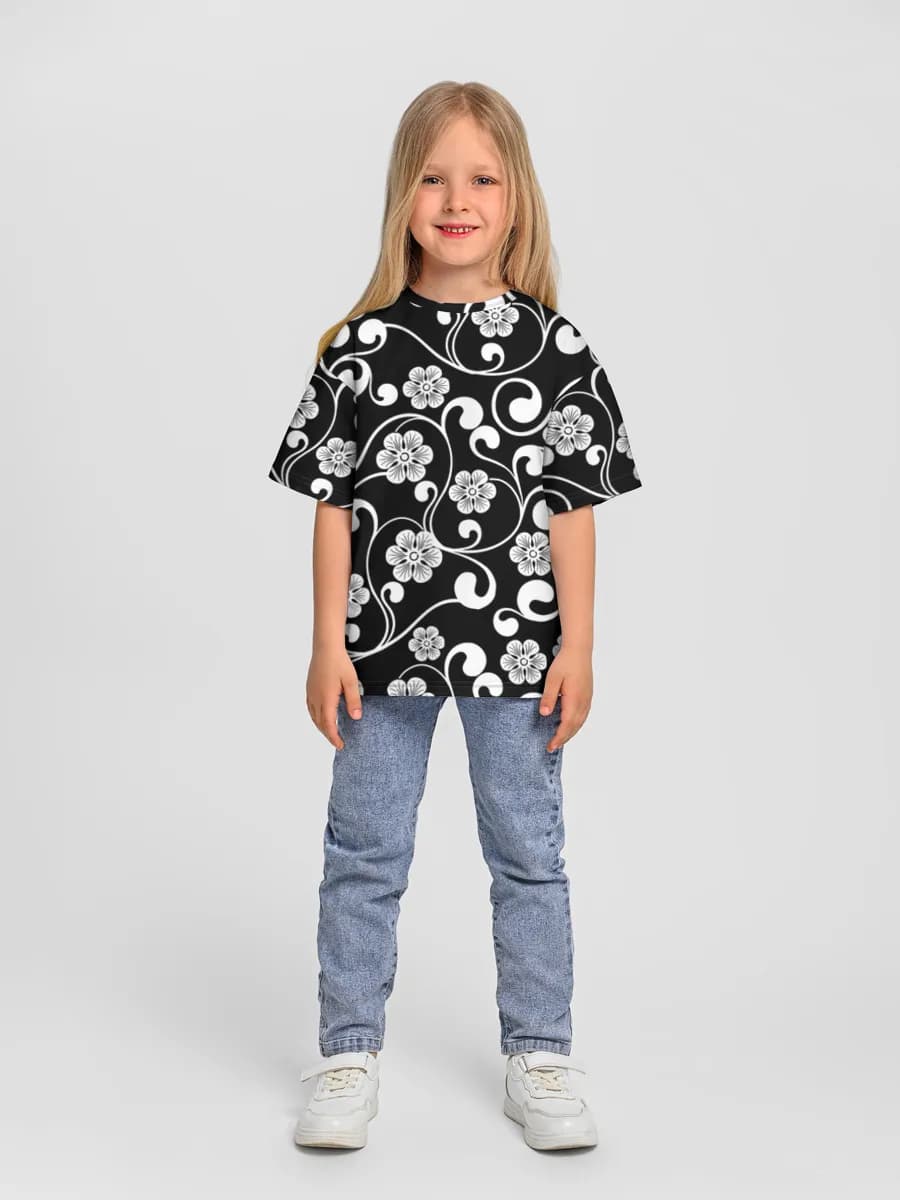 Children's T-shirt. Oversized