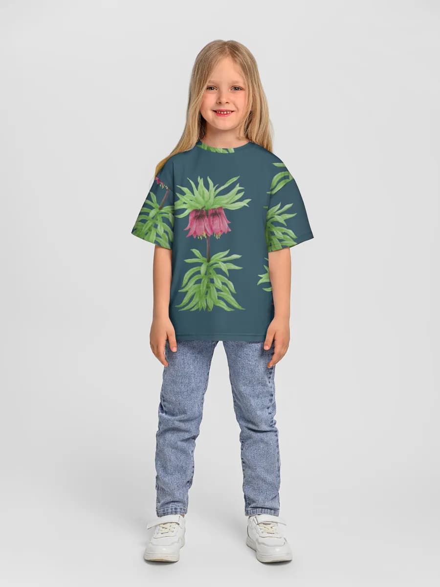 Children's T-shirt. Oversized