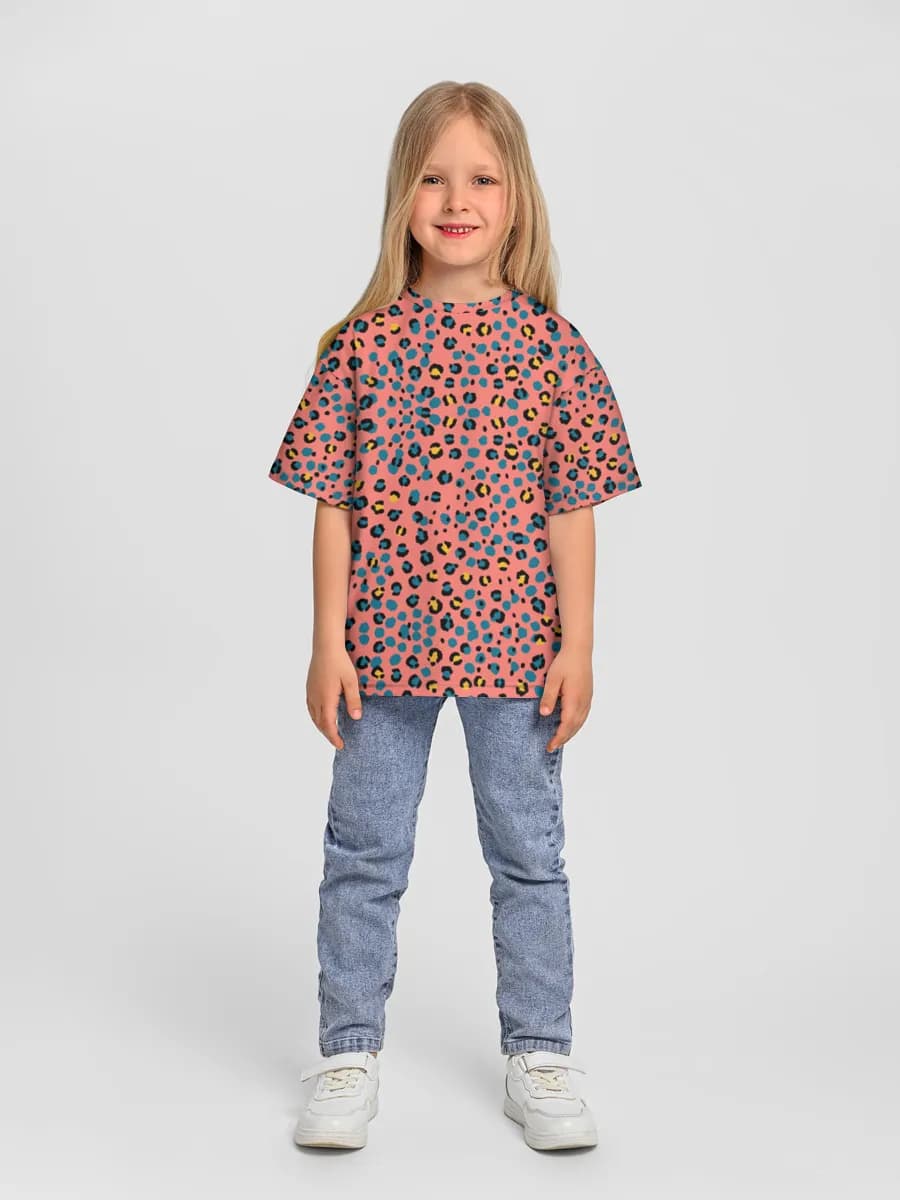 Children's T-shirt. Oversized