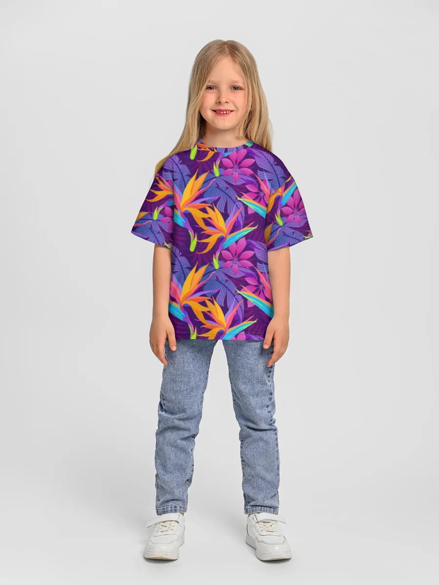 Children's T-shirt. Oversized