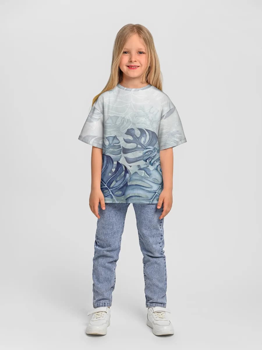 Children's T-shirt. Oversized