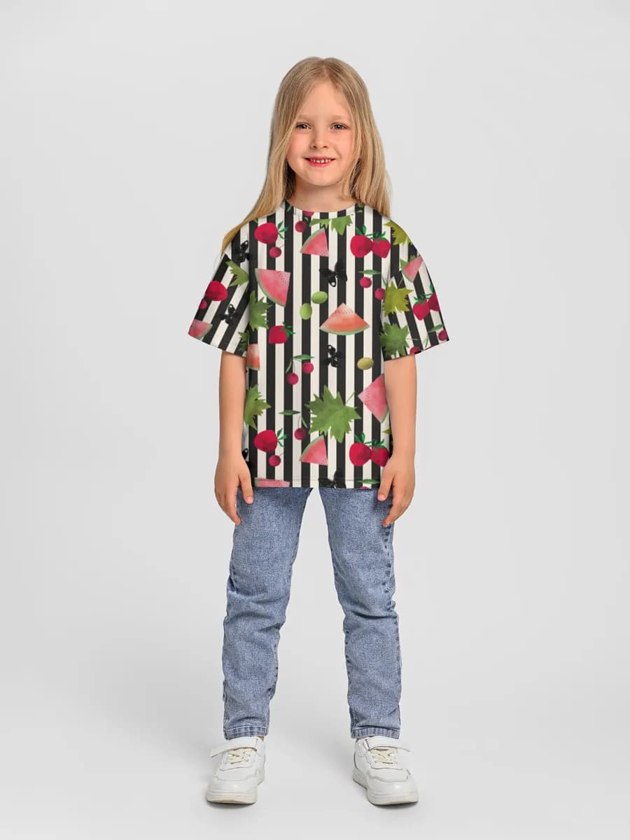 Children's T-shirt. Oversized
