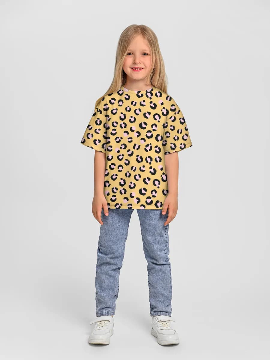 Children's T-shirt. Oversized