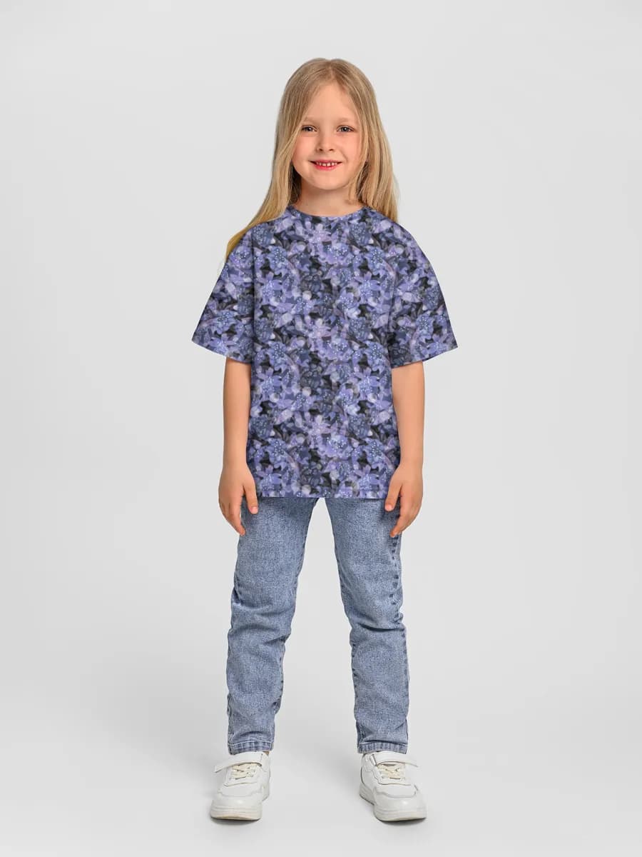 Children's T-shirt. Oversized