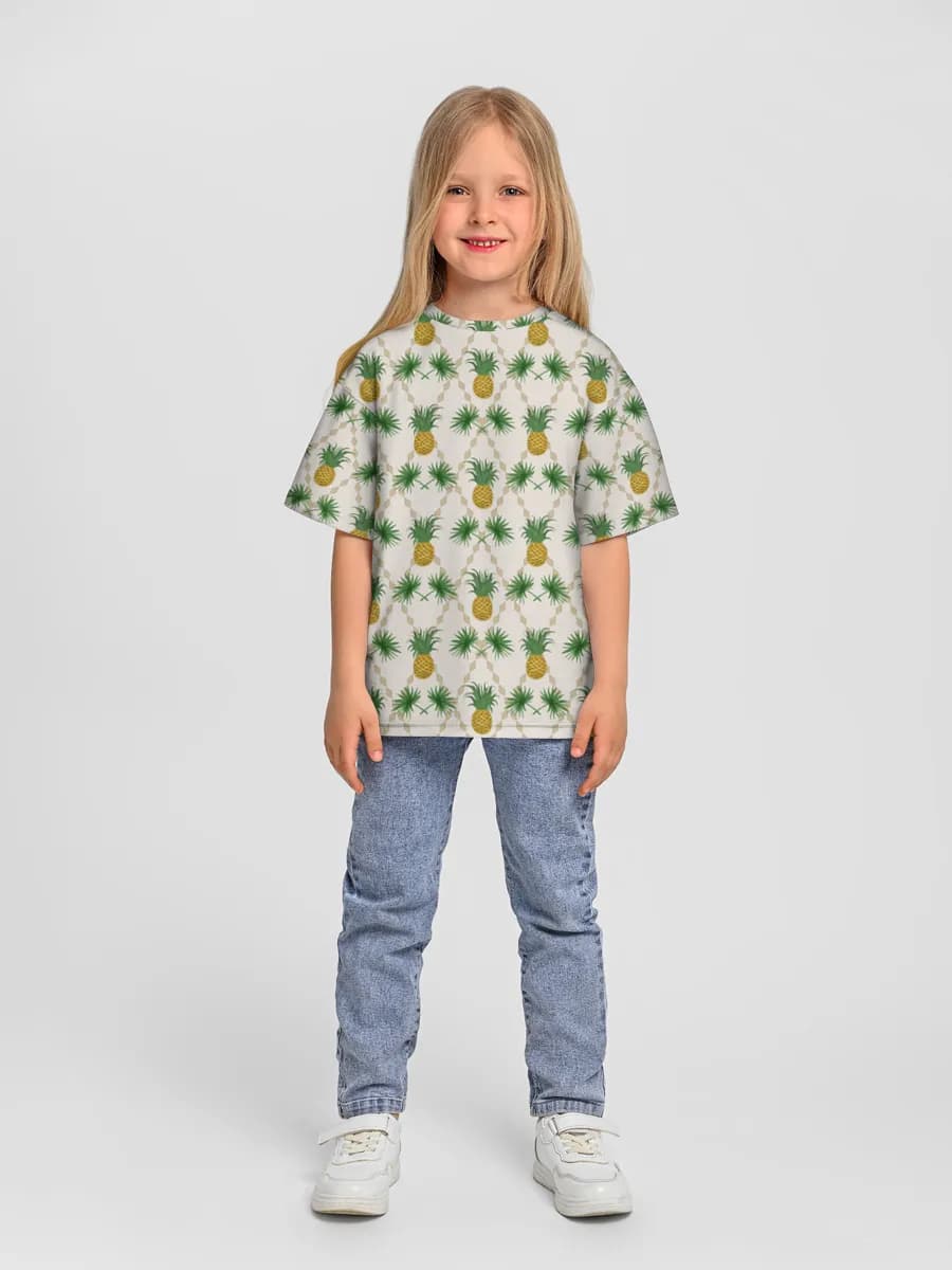 Children's T-shirt. Oversized