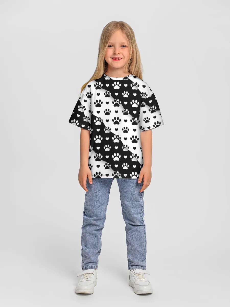 Children's T-shirt. Oversized