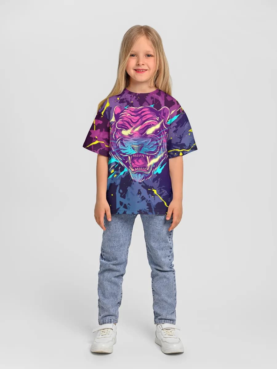 Children's T-shirt. Oversized