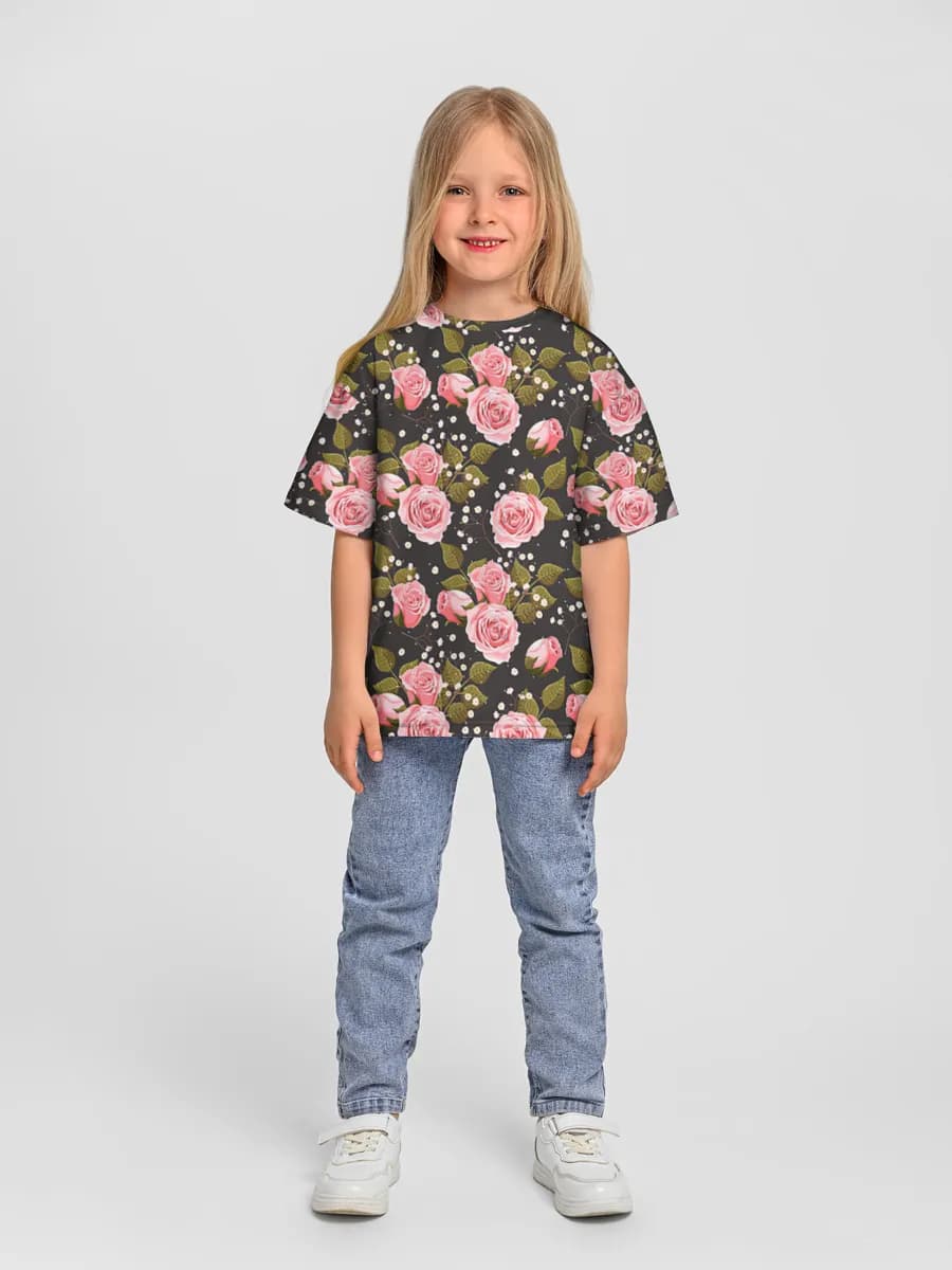 Children's T-shirt. Oversized