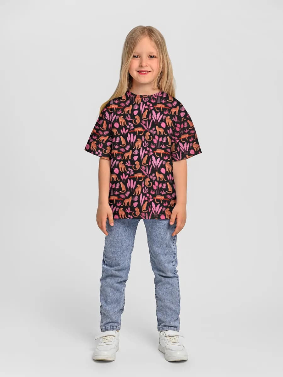 Children's T-shirt. Oversized