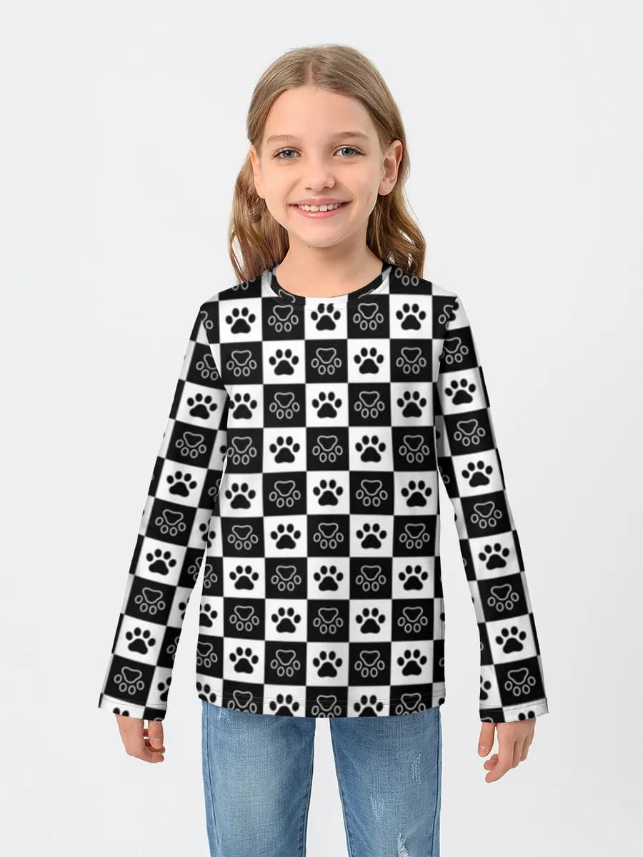Checkerboard Paw Prints